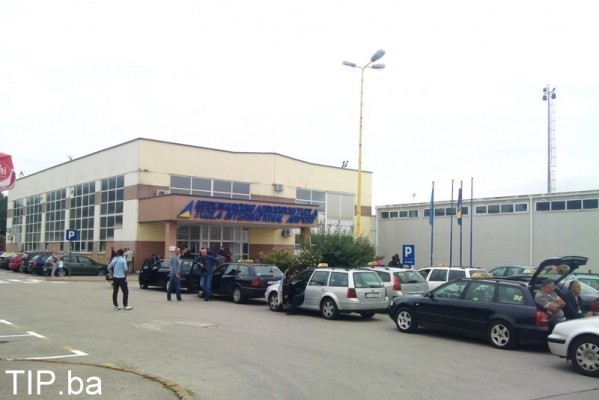 medjunarodni-aerodrom-tuzla-599x400-599x400-599x4001-599x400-599x400