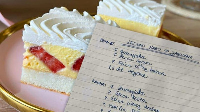 Ovaj kremasti kolač s jagodama hit je na Fejsu, autorica Marija podijelila recept