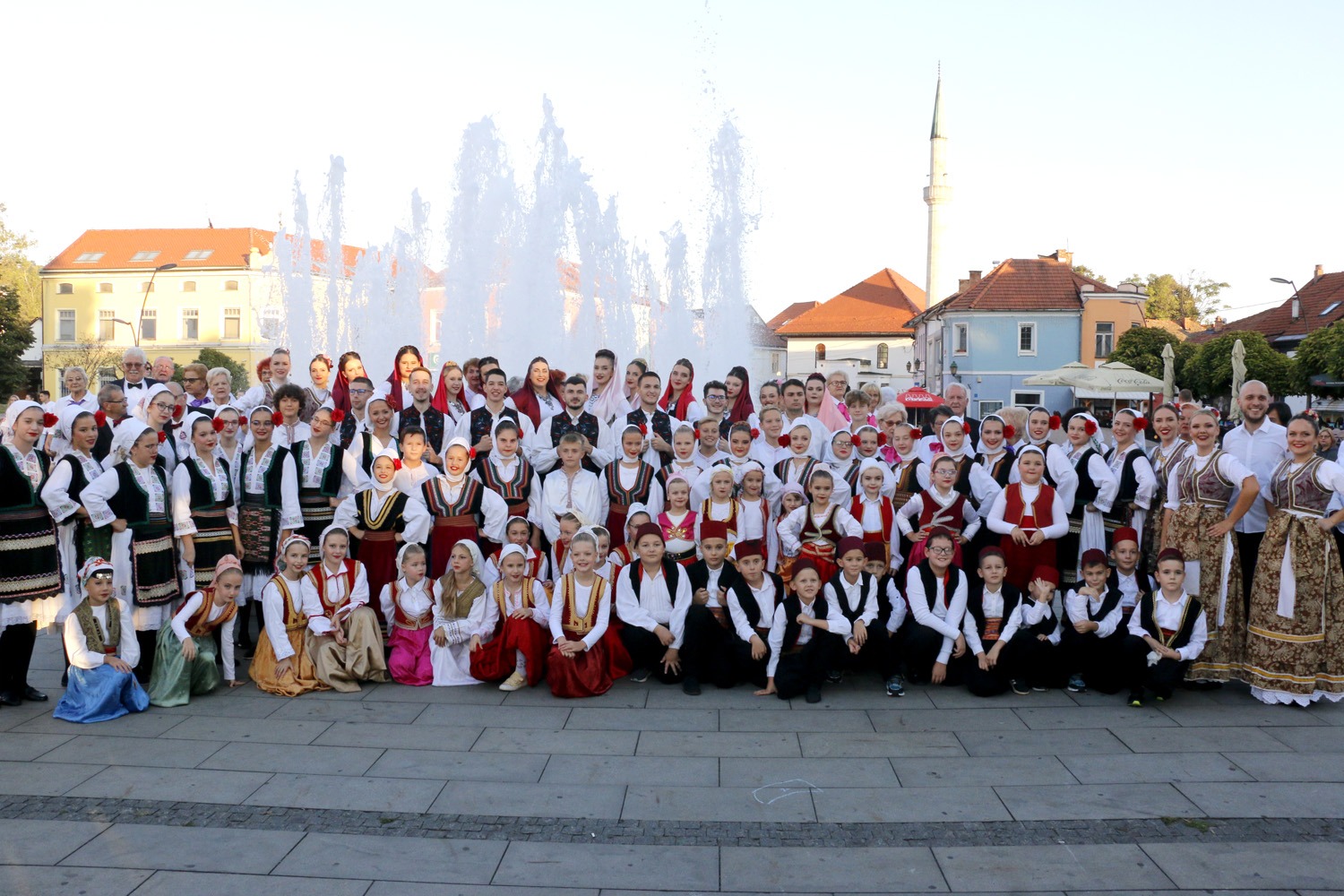 Foto: Na Trgu slobode u Tuzli održan koncert UKUD “Zvonko Cerić” Foto: Na Trgu slobode u Tuzli održan koncert UKUD “Zvonko Cerić”