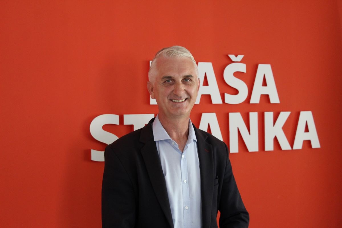 Jasmin Kadić: 'Zastupnik SDA u Skupštini TK Edin Dedić može samo SDA  udaljiti od Zapada, ali ne Bošnjake i BiH' - TIP.ba