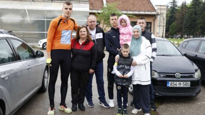 Faruk Suljović započeo humanitarni maraton od Sarajeva do Istanbula da prikupi sredstva za Aneliju