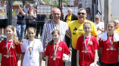 Foto: Na stadionu Tušanj održan 11. Međunarodni memorijalni turnir „Srđan Aleksić” – poslane poruke zajedništva, mira i budućnosti