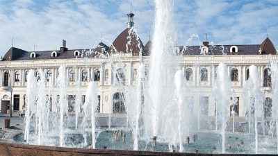 Foto/Jasmin Imamović o trgovima u Tuzli: ‘Trgove, kao mjesta okupljanja, uvijek sam smatrao i mjestima jednakosti’