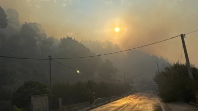Požar u Hrvatskoj: Problem pravi vjetar, magistrala i dalje zatvorena