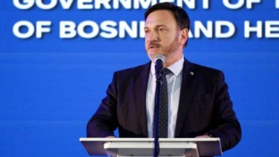 Hasičević o neradnoj nedjelji: Mijenjat ćemo zakon, problem je što su ljudi zavisni od tržnih centara