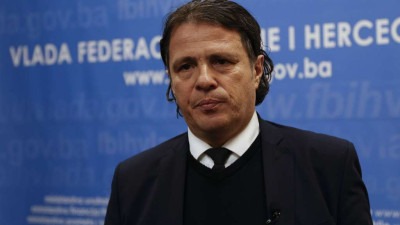 FBiH u devet mjeseci otplatila čak 932,6 milijuna KM duga