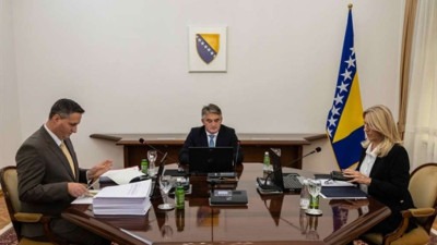 Rijetko jednoglasni: Predsjedništvo BiH prvo u svijetu zvanično nominiralo Trumpa za Nobelovu nagradu za mir