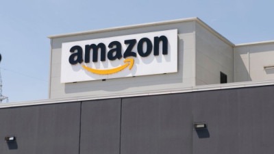 Amazon planira zamijeniti radnike robotima