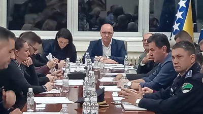 U Gradskoj upravi Tuzle održan kolegij vijeća i gradonačelnika, najavljene mjere pomoći: Jasmina Akeljić imenovana za v.d. direktoricu  Doma penzionera