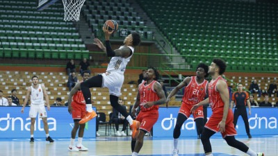 Hapoel pred praznim tribinama Zetre savladao Dubai u 9. kolu Eurolige