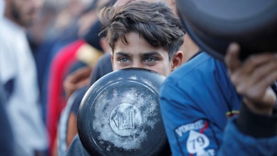 Gotovo 318 miliona ljudi moglo bi se suočiti sa akutnim nedostatkom hrane u 2026.