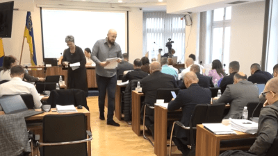 Video: Zasijedalo Gradsko vijeće Tuzla