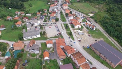 Nastavnik osnovne škole u Sapni prijetio učenicima, reagovala policija
