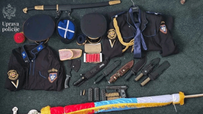 Foto: Crnogorska policija razbila mrežu plaćenika: Uhapšen državljanin BiH s 1,5 miliona eura stečenih u ruskim formacijama