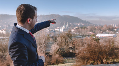 Omer Berbić odgovorio Harisu Zahiragiću: ‘Tuzla je rekla ne autonomiji, ne etnopolitikama i da Bosni i Hercgovini’