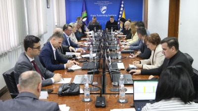 Vlada TK traži održivo rješenje za izmirenje dugovanja Rudnika „Kreka“