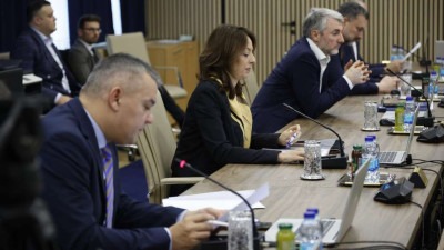 Vijeće ministara BiH odobrilo milion KM za sanaciju požara u Tuzli i Vlasenici