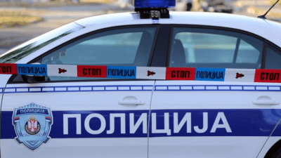 U Čačku pronađena tri beživotna tijela članova porodice: Majci i ocu prerezao vrat, pa sebi isjekao vene?!