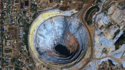 Najdublja rupa na Zemlji je duboka nevjerovatnih 12 kilometara!