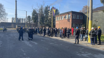 Radnici Koksare Lukavac od nadležnih traže rješenje za spas fabrike