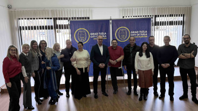 Video: Gradonačelnik Tuzle upriličio tradicionalni novogodišnji prijem za predstavnike medija