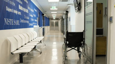 POSKOK potvrdio optužnicu protiv bivšeg v.d. direktora UKC Tuzla dr. Denijala Tulumovića i drugih: Malverzacije pri nabavci aparata za zračenje