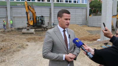 Foto/Premijer TK Irfan Halilagić: ‘Trenutno se u Tuzlanskom kantonu gradi 6 novih fiskulturnih/sportskih sala’