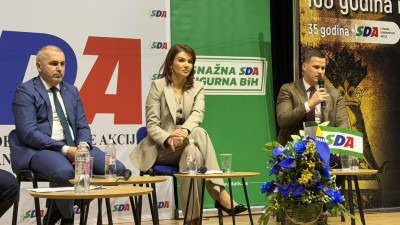 Foto: Održana javna tribina KO SDA TK u Kladnju ‘SDA uz državu i narod’