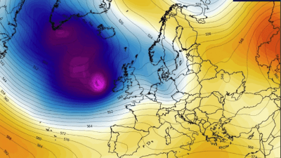 Oluja Goretti pogodila Evropu: obustavljen avio i željeznički saobraćaj, stotine hiljada domaćinstava bez struje