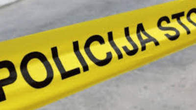 Tragedija u Gračanici: Maloljetni vozač automobila poginuo u teškoj saobraćajnoj nesreći