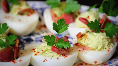 Punjena jaja s avokadom