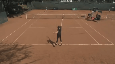 Video: Skandal na teniskom turniru: Egipćanka prvi put uzela reket u ruke, nije znala ni pravila