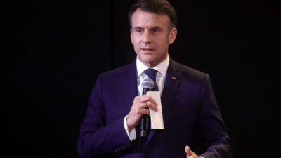 “Svijet se dijeli”: Macron upozorava na zaokret SAD-a