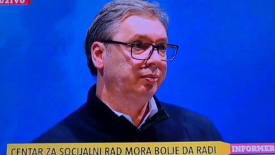 Video: Vučić natjerao ženu da otkrije djetetu da mu nije majka. Studenti: Živimo pakao