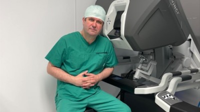 Vahudin Žugor: Od izbjeglice iz Banjaluke do vrhunskog robotskog hirurga u Njemačkoj