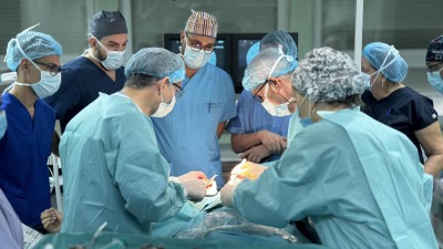 Foto: U posljednjih godinu dana na Klinici za torakalnu hirurgiju UKC-a Tuzla uspješno ugrađeno preko 200 Port katetera