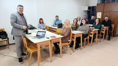 Foto: Pokrenuta inicijativa za osnivanje naučno-istraživačkih i razvojnih centara na Filozofskom fakultetu Univerziteta u Tuzli