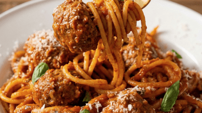 Video: Chef otkrio ključan sastojak za sočne mesne okruglice