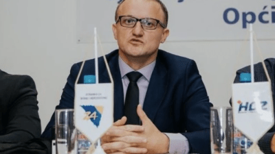 Hrustanović o izlasku iz SBiH: Semir Efendić mjesecima lobirao za Gušića, zovu nas iz drugih stranaka, ići ćemo zajedno