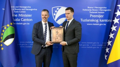 Foto: Premijer Halialgić ugostio ambasadora Kraljevine Danske u BiH