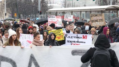 Video/Protesti u Sarajevu: Mladi traže odgovornost i pravo na protest, optužbe na račun ministrice