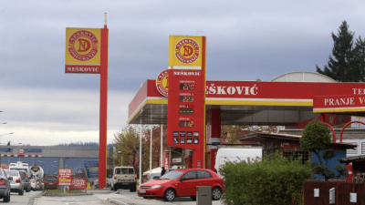 Jedan od najvećih naftaša u BiH radnicima isplatio regres od 1 KM