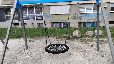 Foto: Unapređenje dječijih igrališta u Tuzli