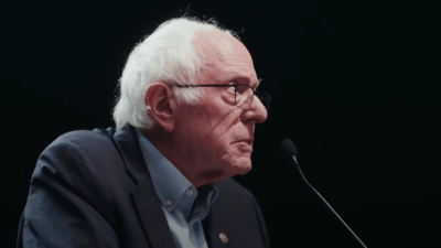 Američki senator Bernie Sanders: Vijetnam. Irak. Iran. Još jedna laž. Još jedan rat