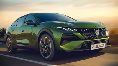 Foto: Novi šminker na asfaltnoj sceni; Peugeot obnovio 408