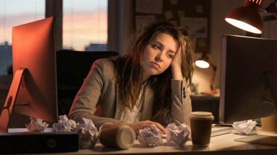 Istraživanje: Žene zaposlene u ovim sektorima pod najvećim su rizikom od sagorijevanja