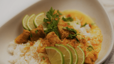 Jednostavni pileći curry