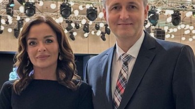 Oglasio se i Bećirović: ‘Moja supruga boravi u SAD-u na poziv Melanije Trump, nije putovala o trošku države’