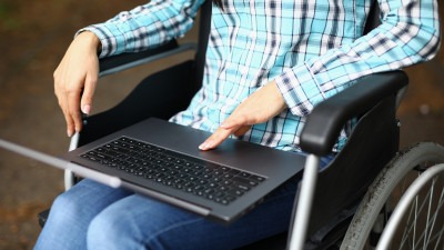 8 miliona KM za nova radna mjesta: Fond poziva i pruža priliku za zapošljavanje osoba sa invaliditetom