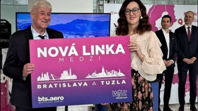 Foto: Tuzla dobila novu evropsku vezu, svečano otvorena aviolinija prema Bratislavi